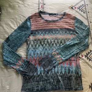 Women’s long sleeve shirt